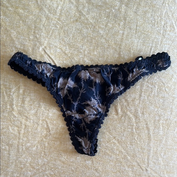 Silk Lace Trim Floral Print Thong - Picture 1 of 3